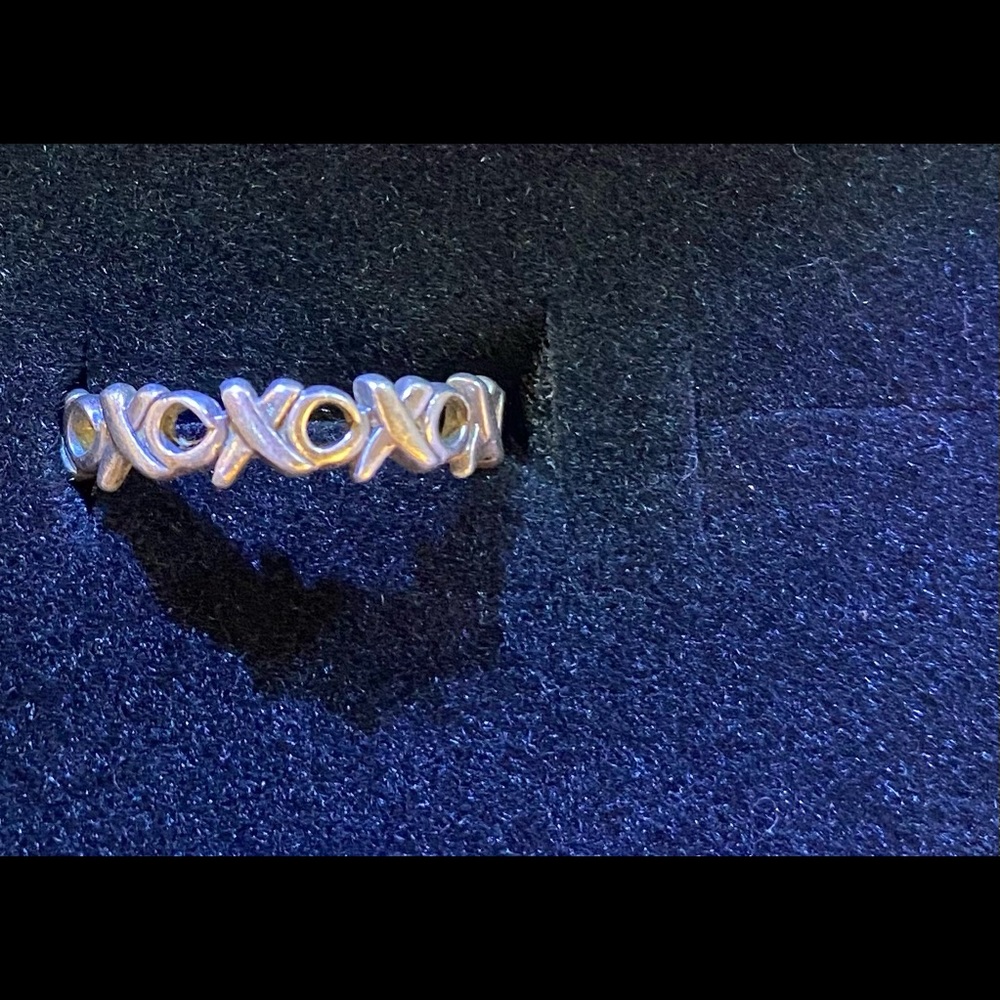 Tiffany co xoxo ring